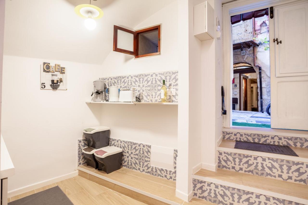 La Casetta Lovely Apartment In Bari Vecchia מראה חיצוני תמונה